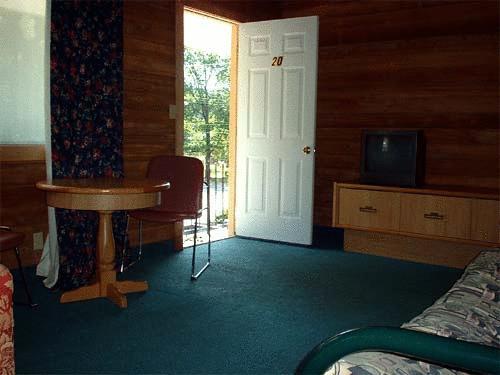 Riverview Lodge 와사가비치 객실 사진